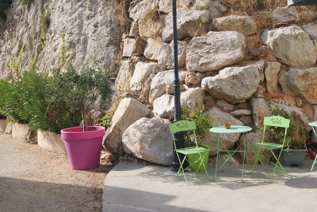 Appart'Hotel Les Rochers Auriol Exterior photo