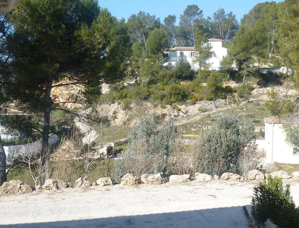 Appart'Hotel Les Rochers Auriol Exterior photo
